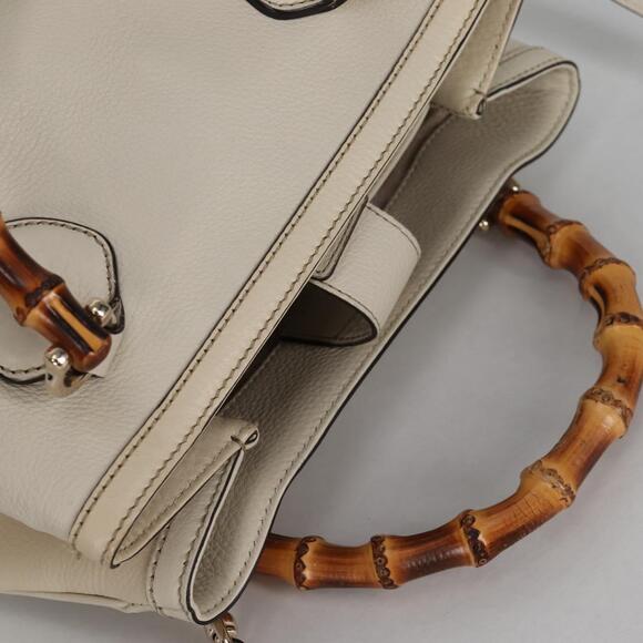 GUCCI Bamboo Hand Bag Leather White Gold - Picture 14 of 16
